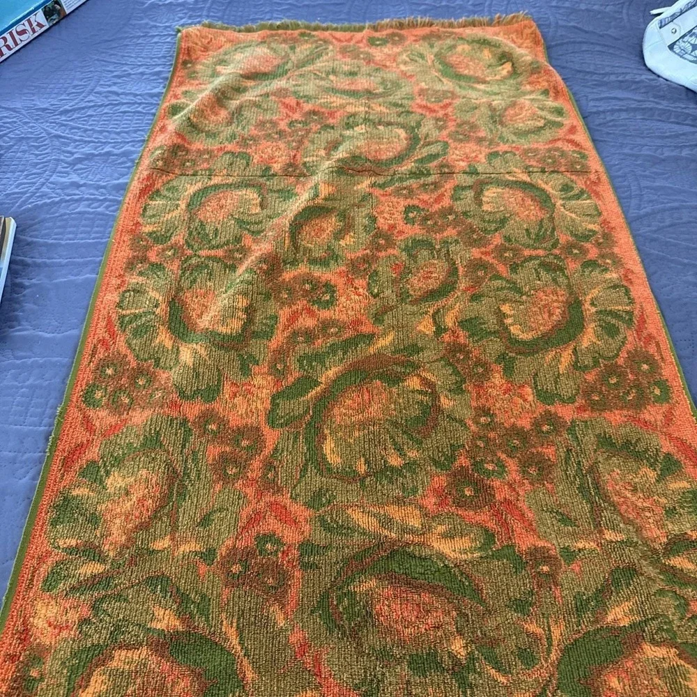 VTG Fieldcrest Orange Green Poppies 3 Towel Set Bath, Hand Towel and Washcloth